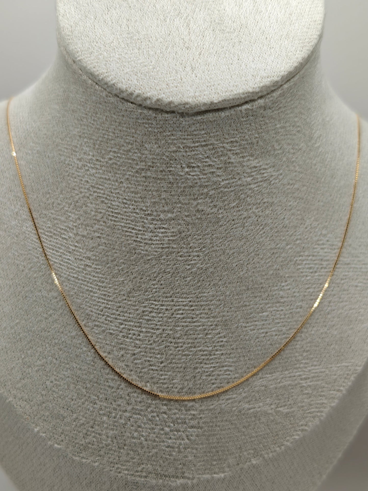18k Box chain