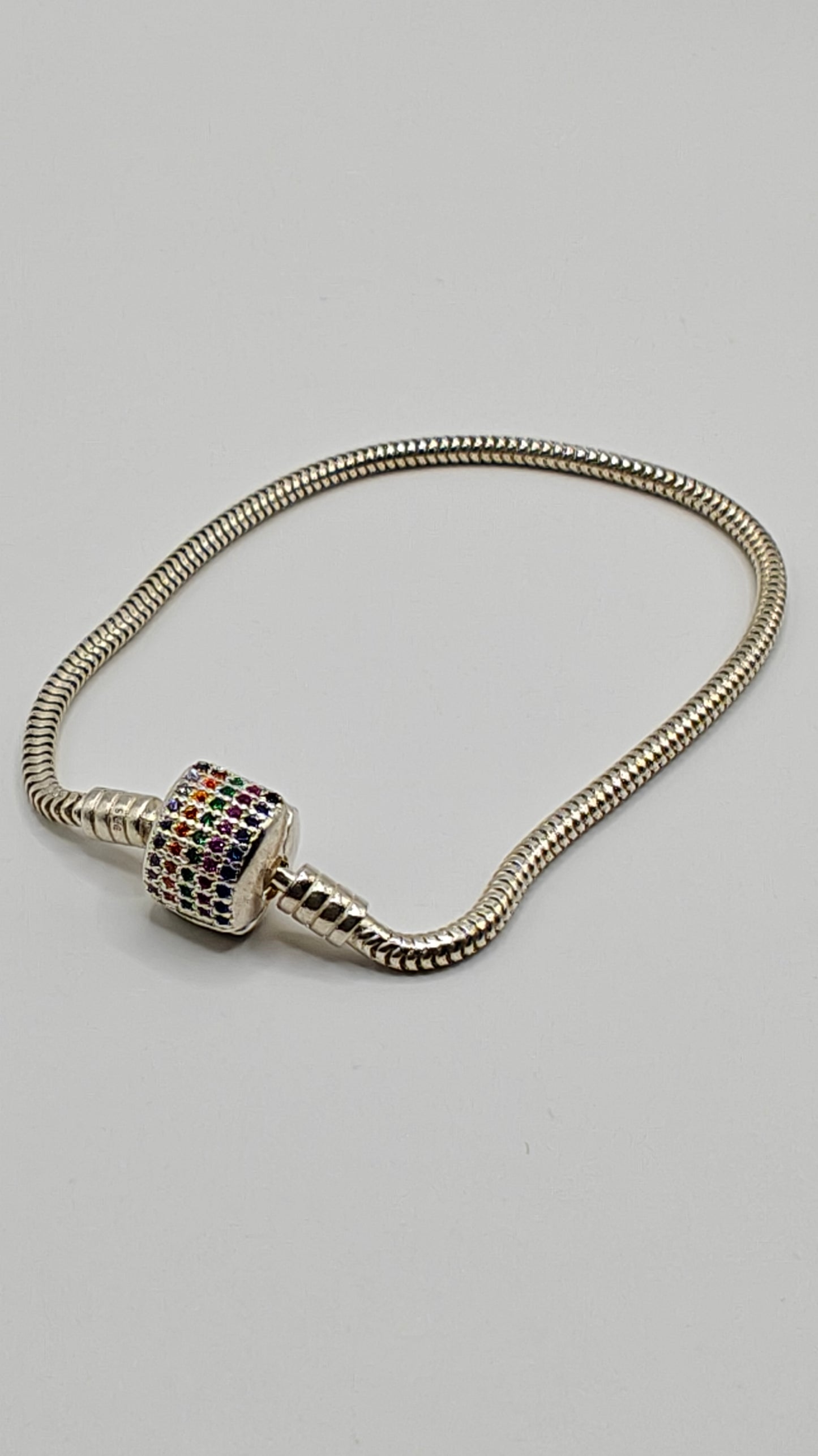 Silver Bracelet Studded with Zircon