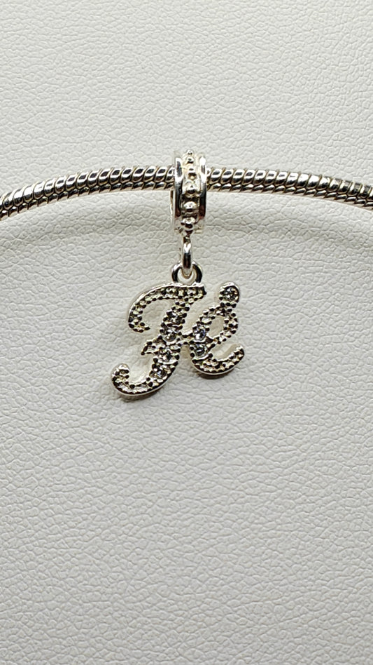Silver “Fé” Charm