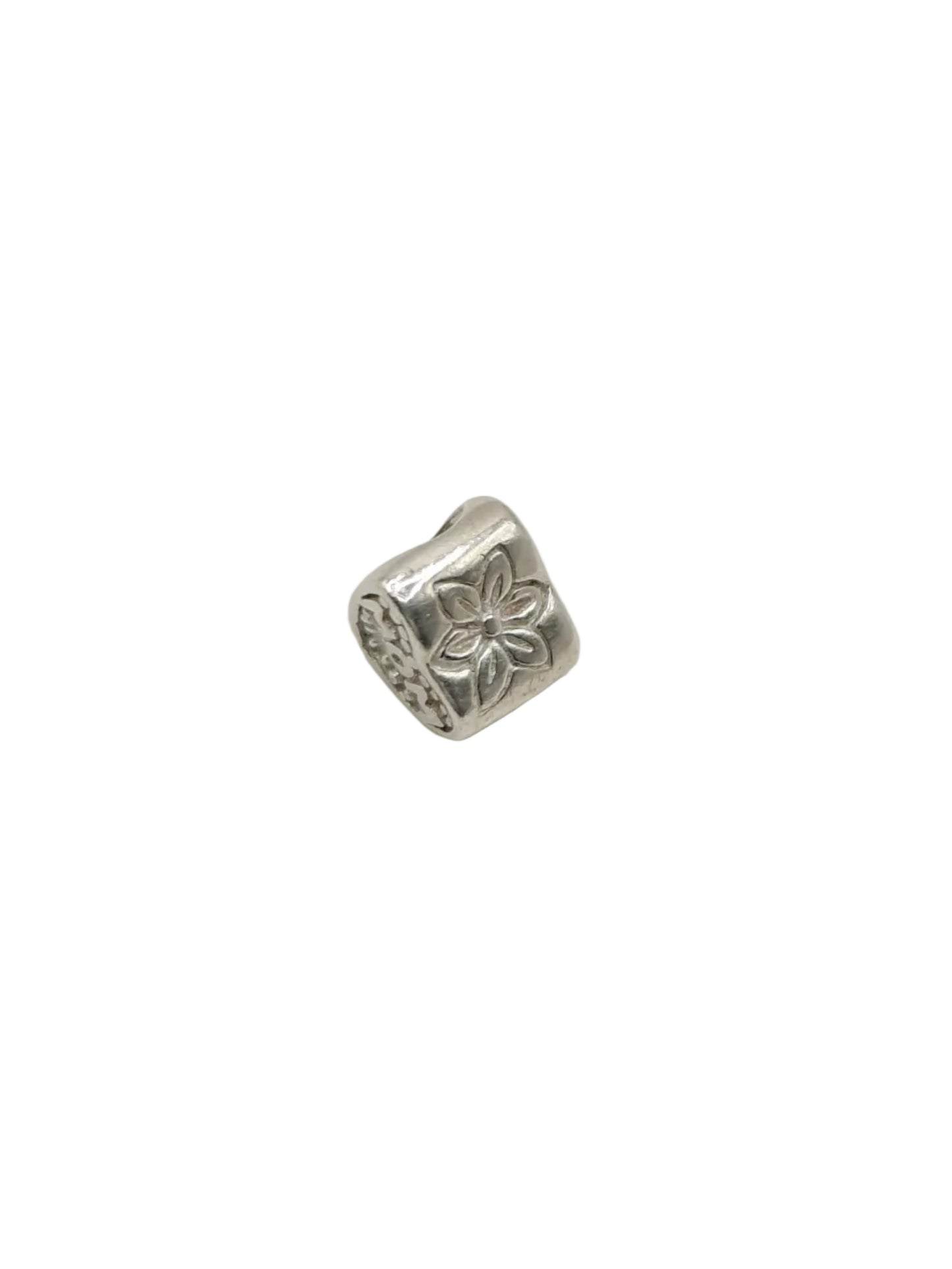 Silver Mom Love Heart Charm